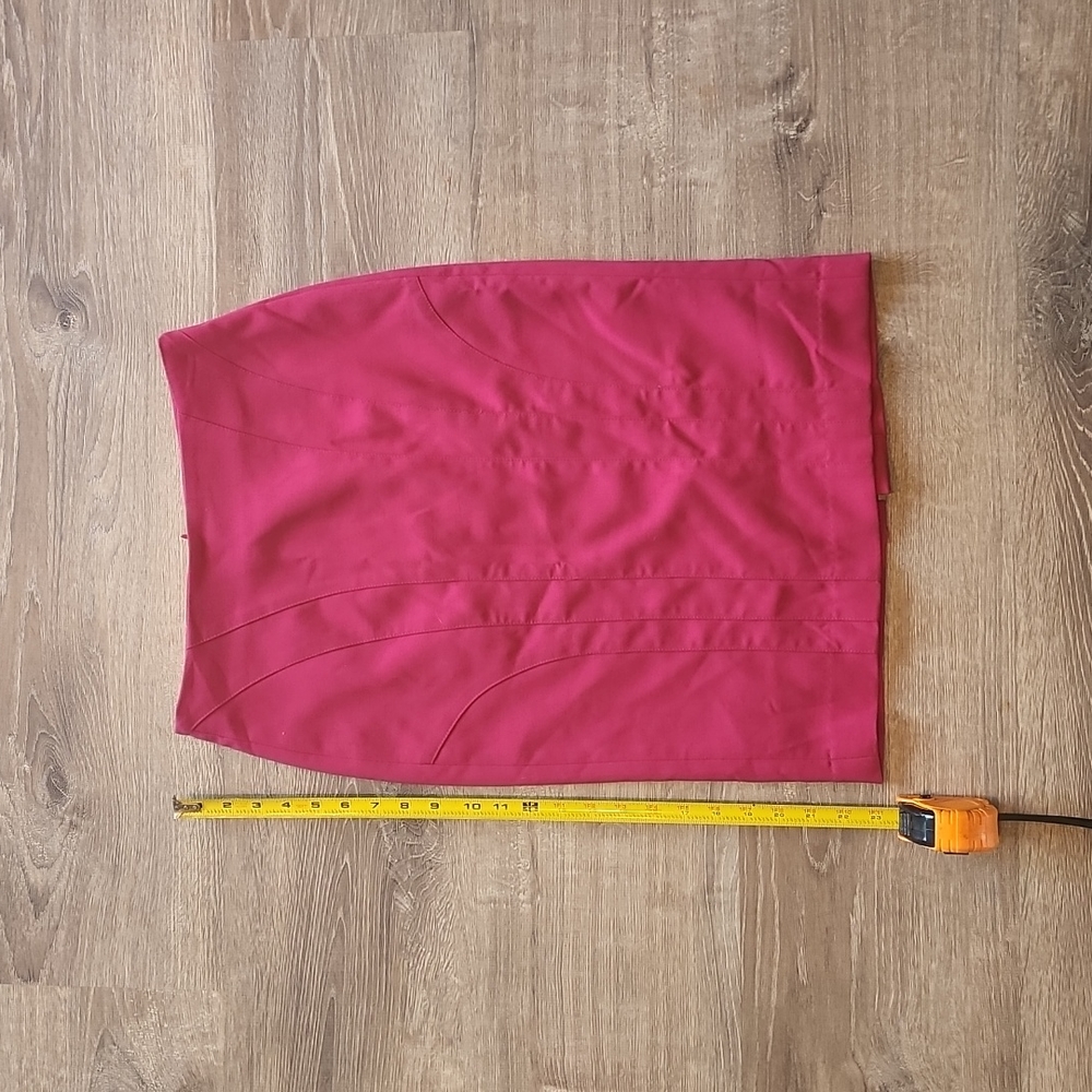 Banana Republic hot pink skirt